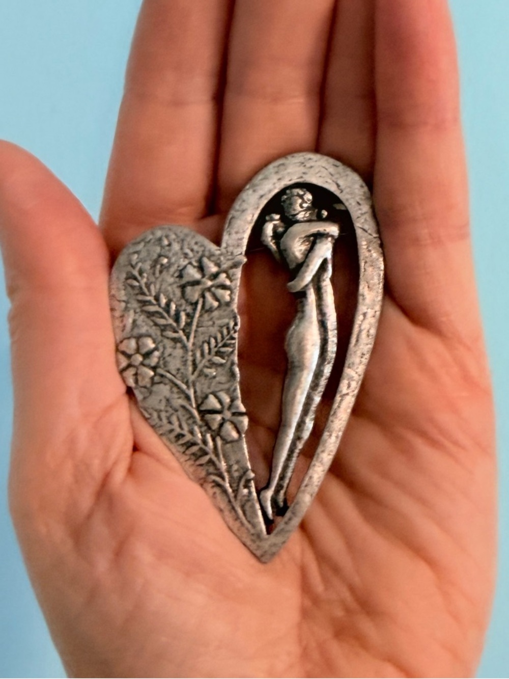 Vintage JJ Jonette JewelryPewter SilverTone Unique Heart Brooch Embracing Couple